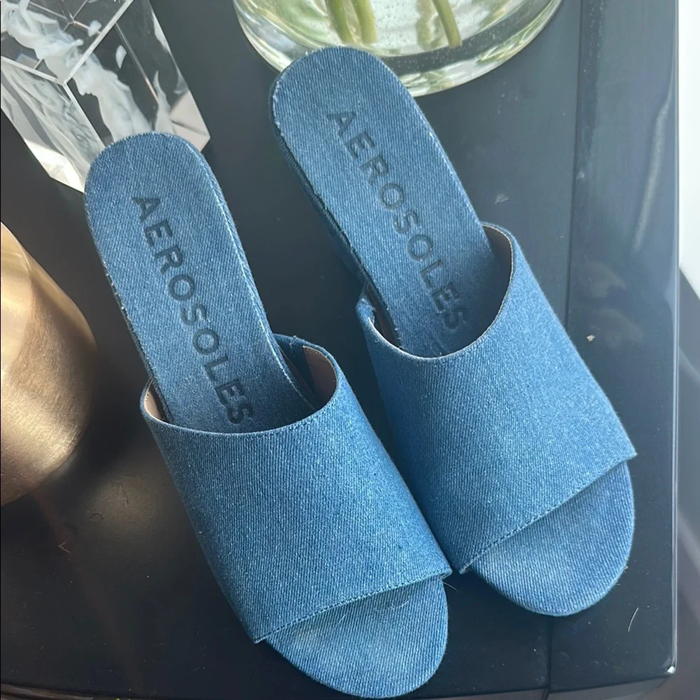 AEROSOLES Blue Mules Comfortable Clogs - Picture 2 of 4